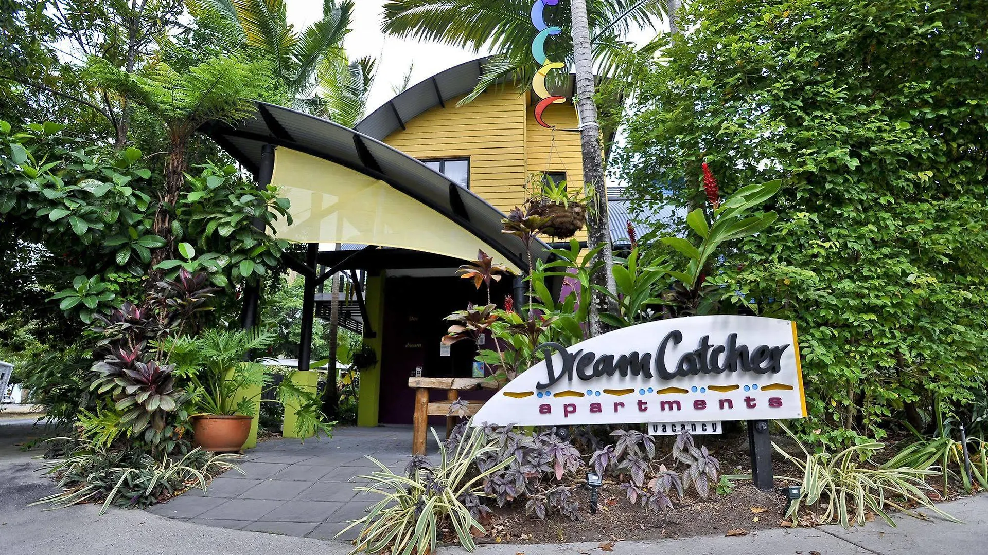 Dreamcatcher Beach-Side Apartments Port Douglas Lägenhetshotell